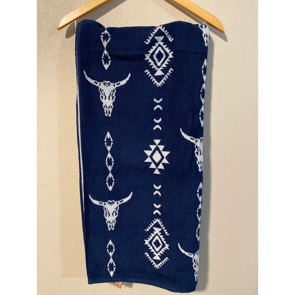 Wrangler - 1 Bath Towel and 1 Hand Towel - Picture 2 of 6